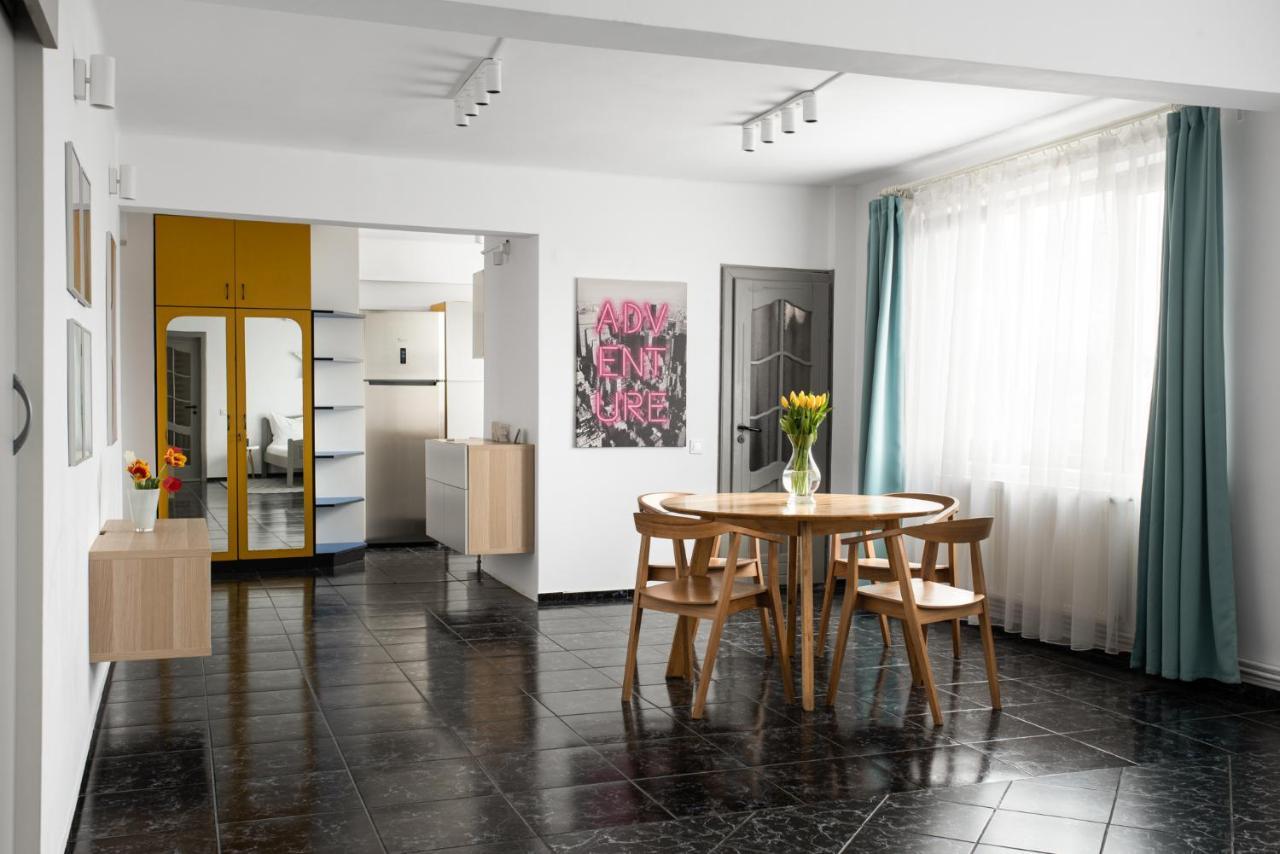 Spacious Ultracentral Apartment 클루지나포카 외부 사진